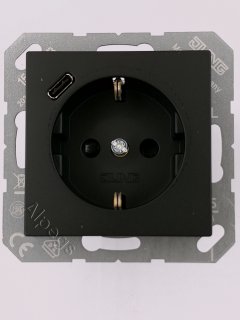 Розетка 2К+З 16А 250В, цвет матовый черный A1520-18CSWM