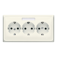 CD523NA Розетка тройная с заземлением для кабельканалов; слоновая кость