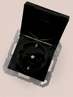 SCHUKO розетка с крышкой цвет матовый черный A1520BFKLSWM