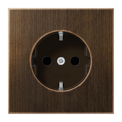 ME1520KIAT Штепсельная розетка SCHUKO 16A 250V  с защитой от детей античн. латунь.