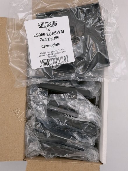 LS990 Накладка для комп./тлф. розетки 2хRJ45, цвет матовый черный LS969-2UASWM