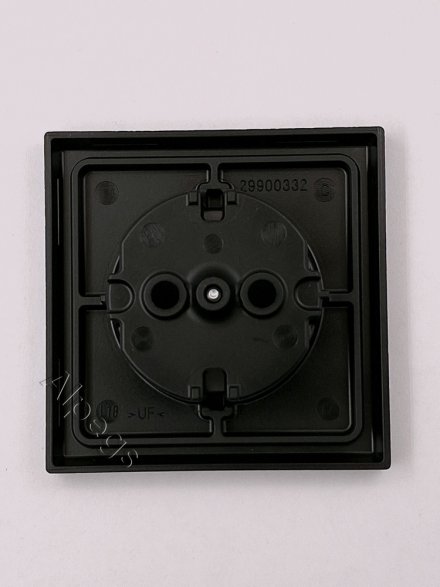 LS1520SW Штепсельная розетка SCHUKO 16A, 250V ; черная
