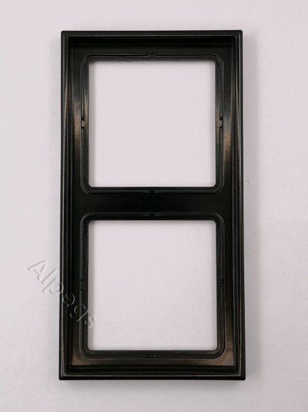 LS982SW Рамка 2-кратная; черная