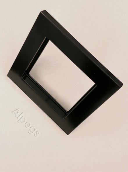 AC581SW Рамка 1-кратная; черная