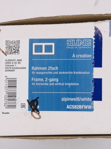 Рамка двойная, для горизон./вертик. монтажа Jung A Creation, белый глянцевый, AC582BFWW