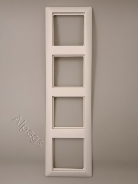 AS584 Рамка 4-кратная для вертикальной и горизонтальной установки; слоновая кость