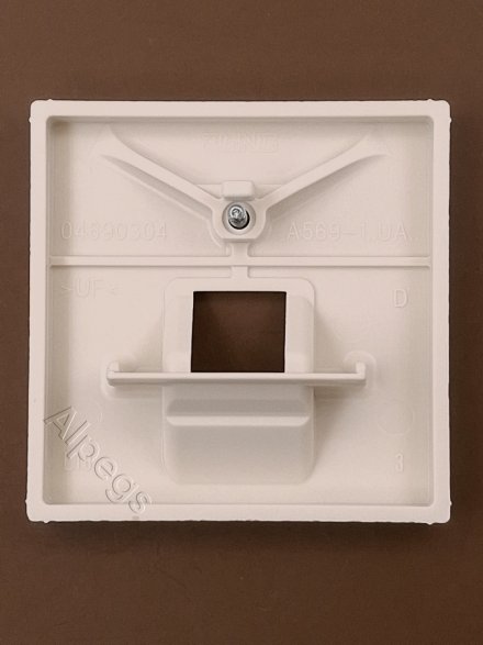 A569-1PLUA Крышка для одинарной розетки UAE; слоновая кость