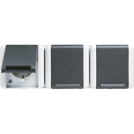 8230W Тройная  горизонтальная SCHUKO-розетка 16A 250V  ; для накладного монтажа IP44