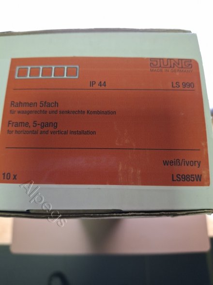 LS985W Рамка 5-кратная; слоновая кость