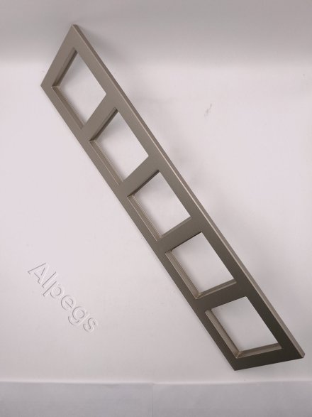 AC585CH A creation, Рамка 5постов, шампань