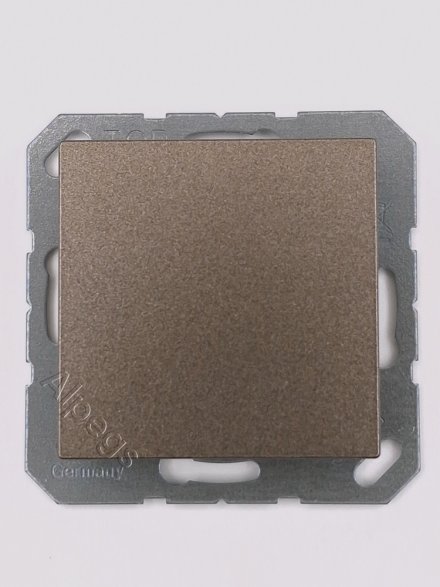 A594-0MO A 500, Заглушка без отверстий с несущим каркасом для произвольных вырезов, мокко