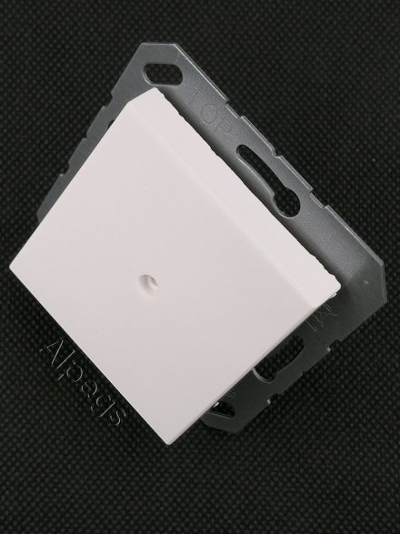 A590AWW Подсоединитель провода с разгрузкой натяжения; белый