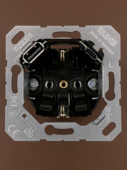 Розетка 2К+З 16А 250В, цвет матовый черный A1520-15CASWM