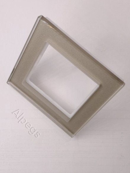 AC581GLCH Рамка 1пост, стекло шампань