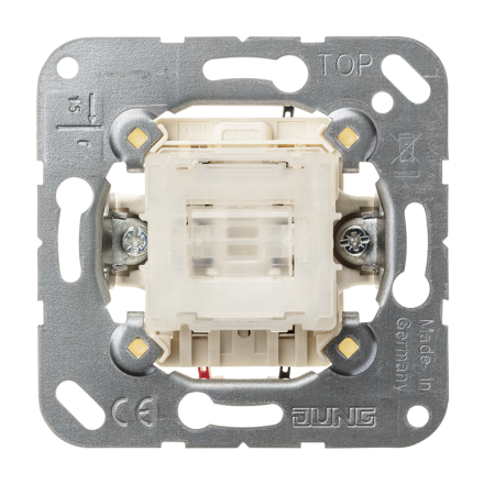 506TU Выключатель 10AX 250V кнопочный, универсальный