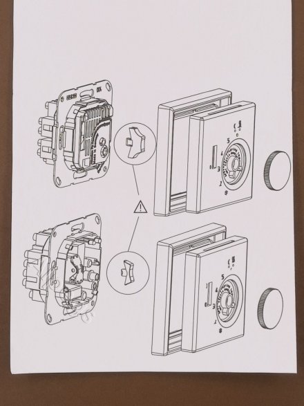 LSFTR231PLSW Крышка для регулятора подогрева пола; чёрная. Артикул снят с производства. Замена артикул  LS1749BFSW