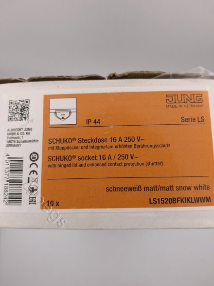 Штепсельная розетка SCHUKO 16A 250V с защитой от детей, с крышкой, термопласт, цвет Матовый белый A1520BFKIKLWWM
