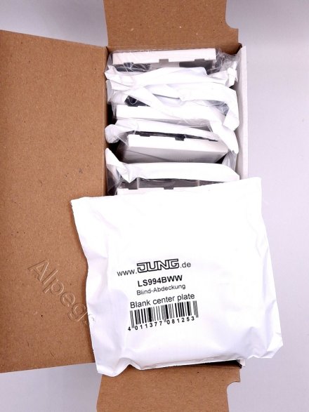 LS994BWW Крышка без отверстий для произвольных вырезов; белая