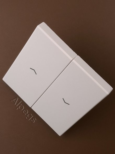 LS995PWW Клавиша для выключателя управления жалюзи; белая