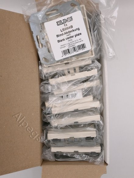 LS994B Крышка без отверстий для произвольных вырезов; слоновая кость