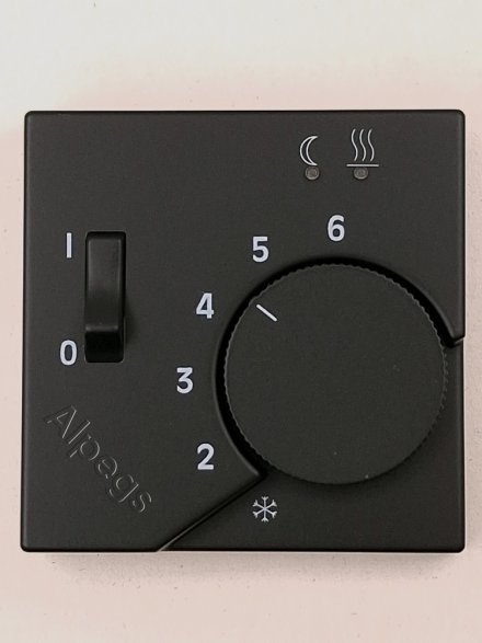 A500 Накладка для мех-зма терморегулятора пола с выкл. FTR 231 U, черный матовый AFTR231PLSWM. Артикул снят с производства. Замена артикул A1749BFSWM