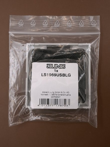 LS990 Плата для USB-зарядных устройств без видимого винта, термопласт, светло-серый LS1969USBLG