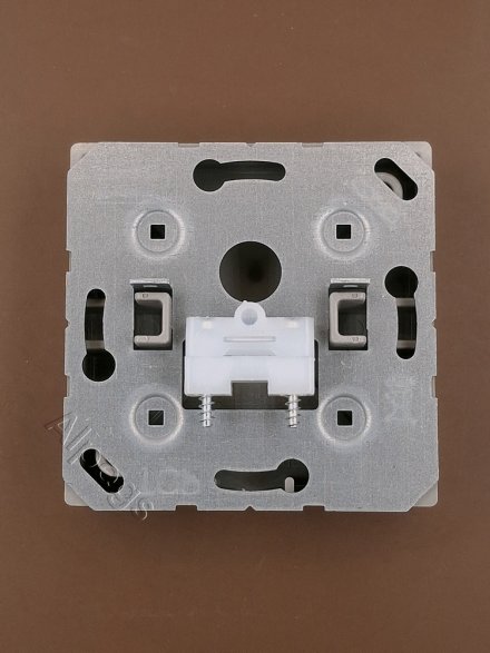 LSmetal Вывод кабеля, алюм. AL2990A