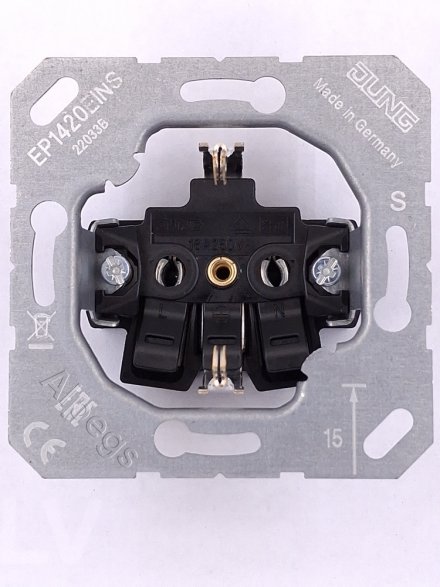 EcoProfi Розетка с крышкой 2К+З 16А 250В, бежевый EP1420KL