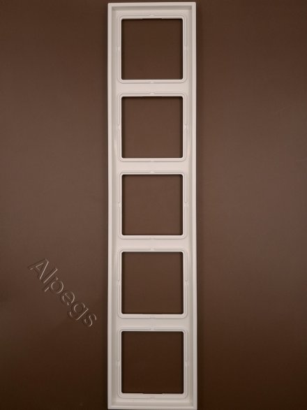 LS985W Рамка 5-кратная; слоновая кость