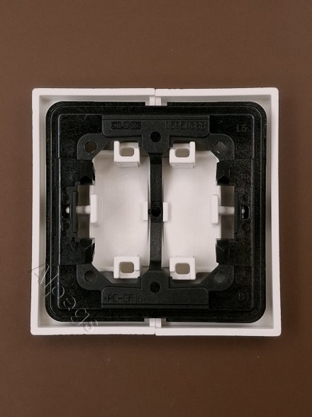 LS995PWW Клавиша для выключателя управления жалюзи; белая