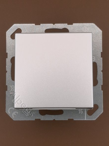 Штепсельная розетка SCHUKO 16A 250V~ с крышкой; термопласт; алюминий, A1520BFKLAL