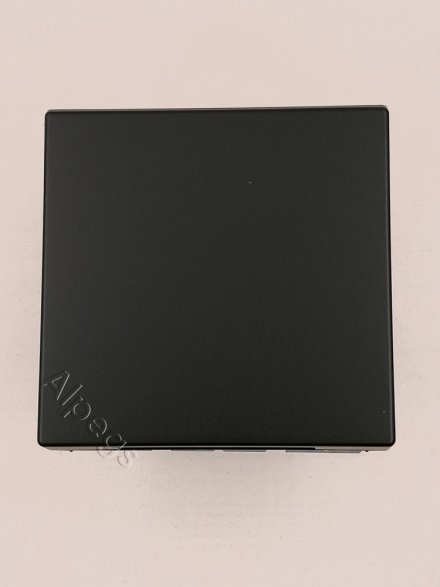 SCHUKO розетка с крышкой и шторками цвет матовый черный LS1520BFKIKLSWM