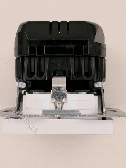 Розетка 2К+З 16А 250В, цвет матовый черный A1520-15CASWM