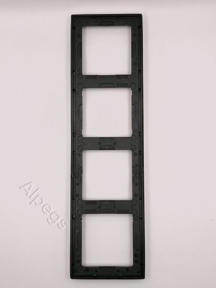 LSmetal Рамка 4-ная , стальн. ES2984