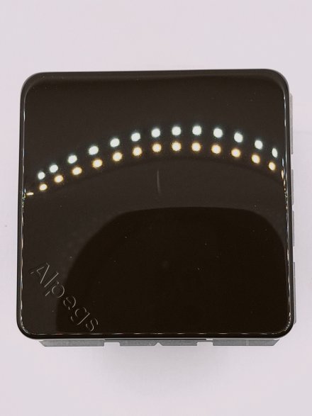 CD1520BFKLBR Штепсельная розетка SCHUKO 16A 250V  с защитой от влажности; коричневая