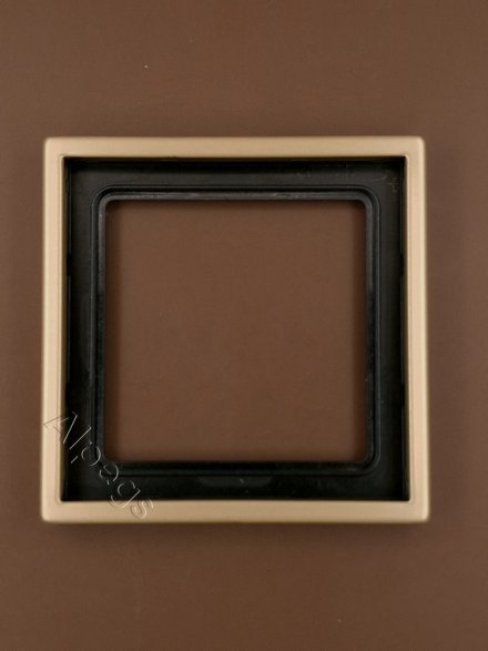 LSmetal Рамка 1-ная, латунь. ME2981C