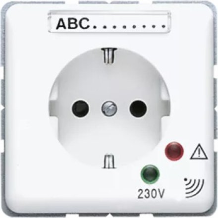 CD521KINAUFWW Штепсельная розетка SCHUKO  16А 250V  с защитой от перенапряжения; белая
