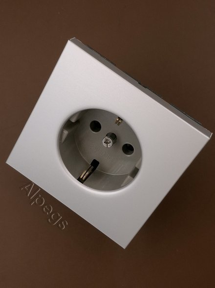 SCHUKO®-розетка 16A/250B, AL1520