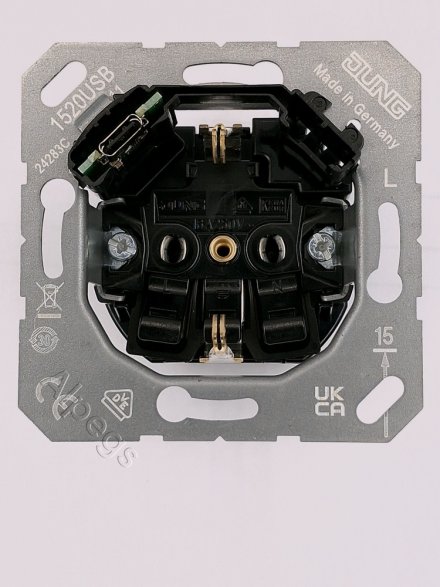 Розетка 2К+З 16А 250В, с разъемом USB Typ C A1520-18CWW