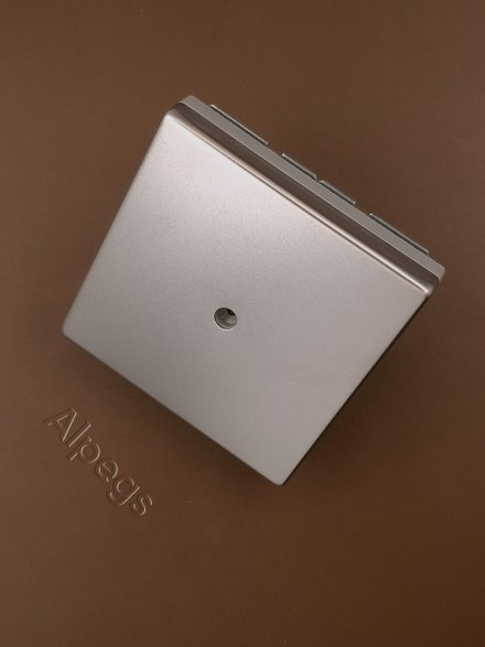 LSmetal Вывод кабеля, стальн. ES2990A