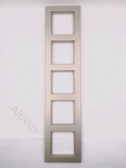 AC585CH A creation, Рамка 5постов, шампань