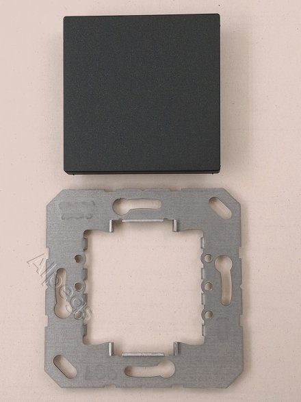 Заглушка с опорной пластиной, A594-0ANM