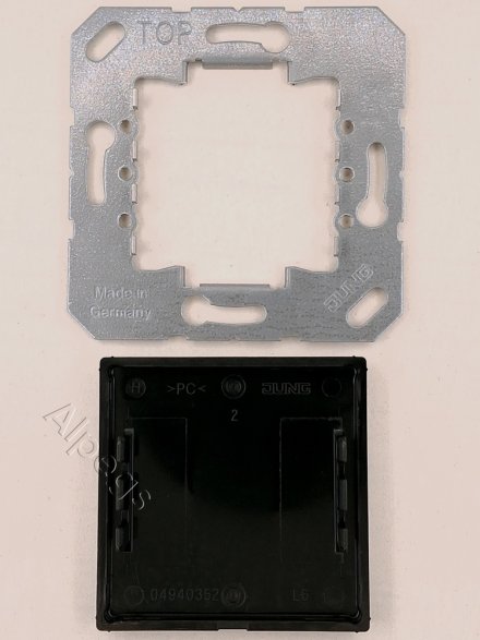 A594-0SW Крышка без отвертстий, черный