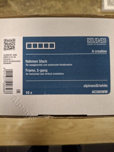 AC585WW Рамка 5-кратная; белая