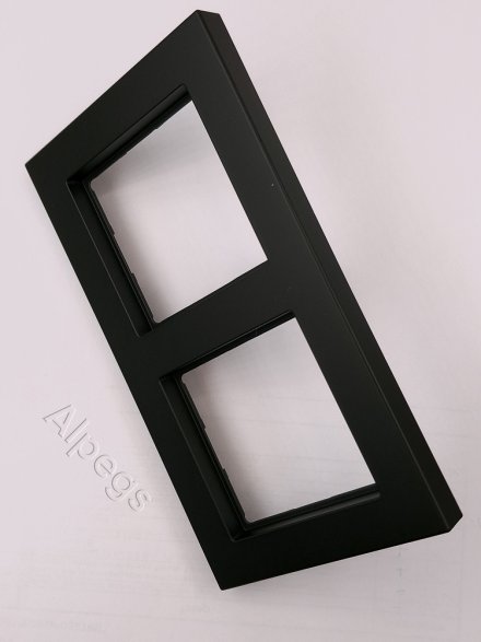 Jung A550 - Рамка 2-ая, цвет матовый черный A5582BFSWM