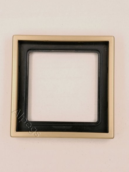 LSmetal Рамка 1-ная, латунь. ME2981C