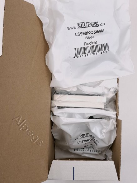 LS990KO5WW Клавиша для выключателя с подсветкой; белая