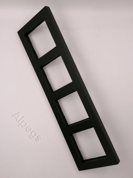 Jung A550 - Рамка 4-ая, цвет матовый черный A5584BFSWM