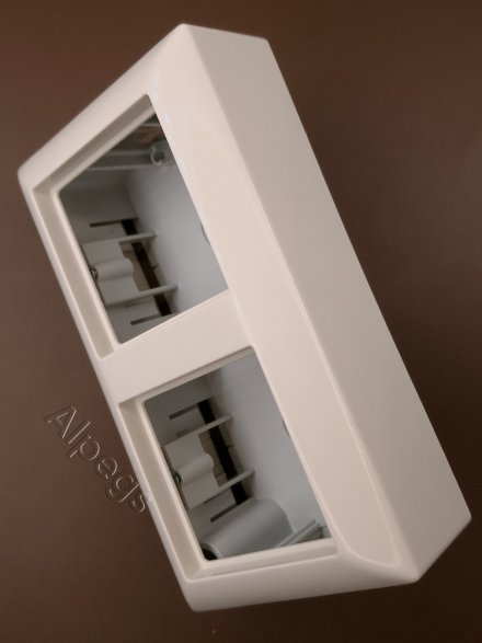 AS582AW Коробка для накладного монтажа 2-кратная; слоновая кость