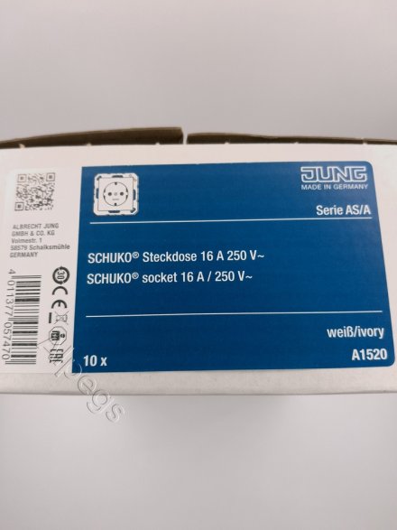A1520 Штепсельная розетка SCHUKO 16A 250V  слоновая кость